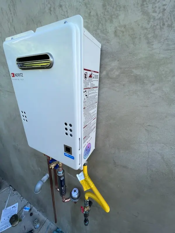 Tankless water heater installation for Days Corners homes